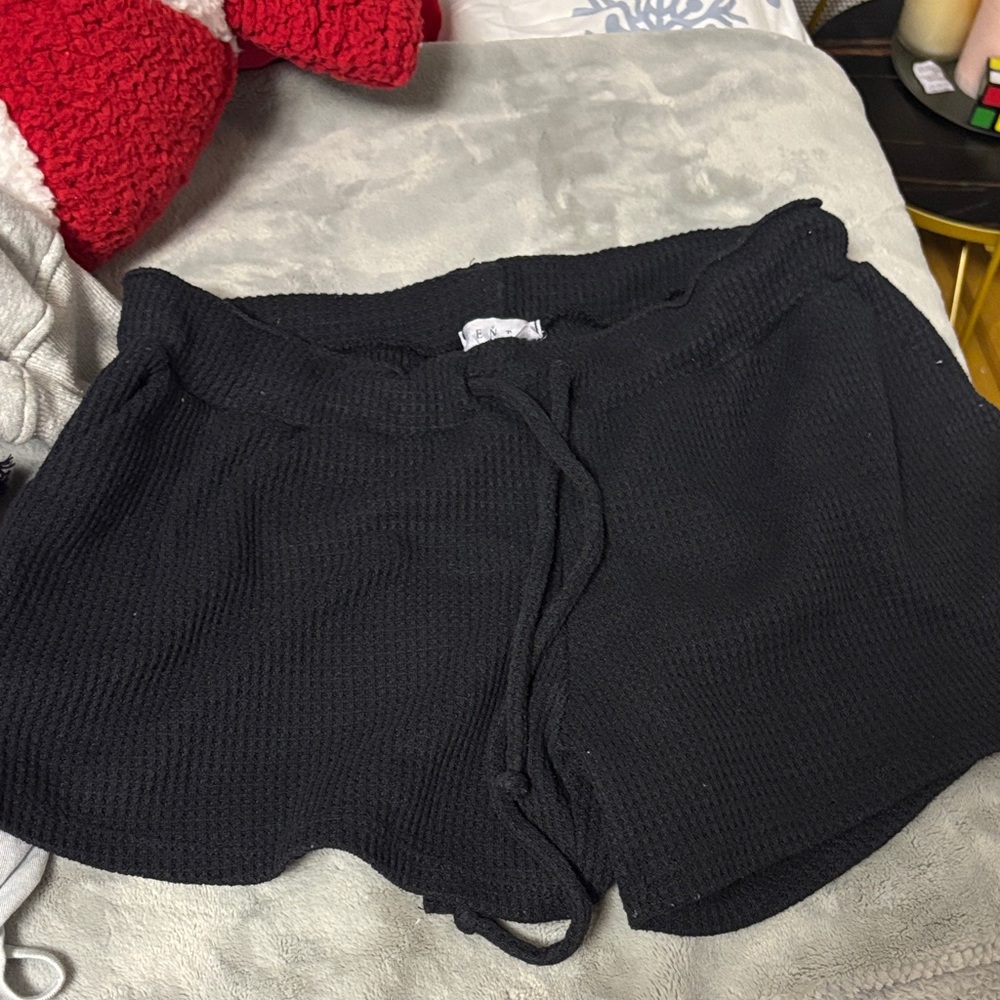 Comfortable Black Athletic Shorts for Women